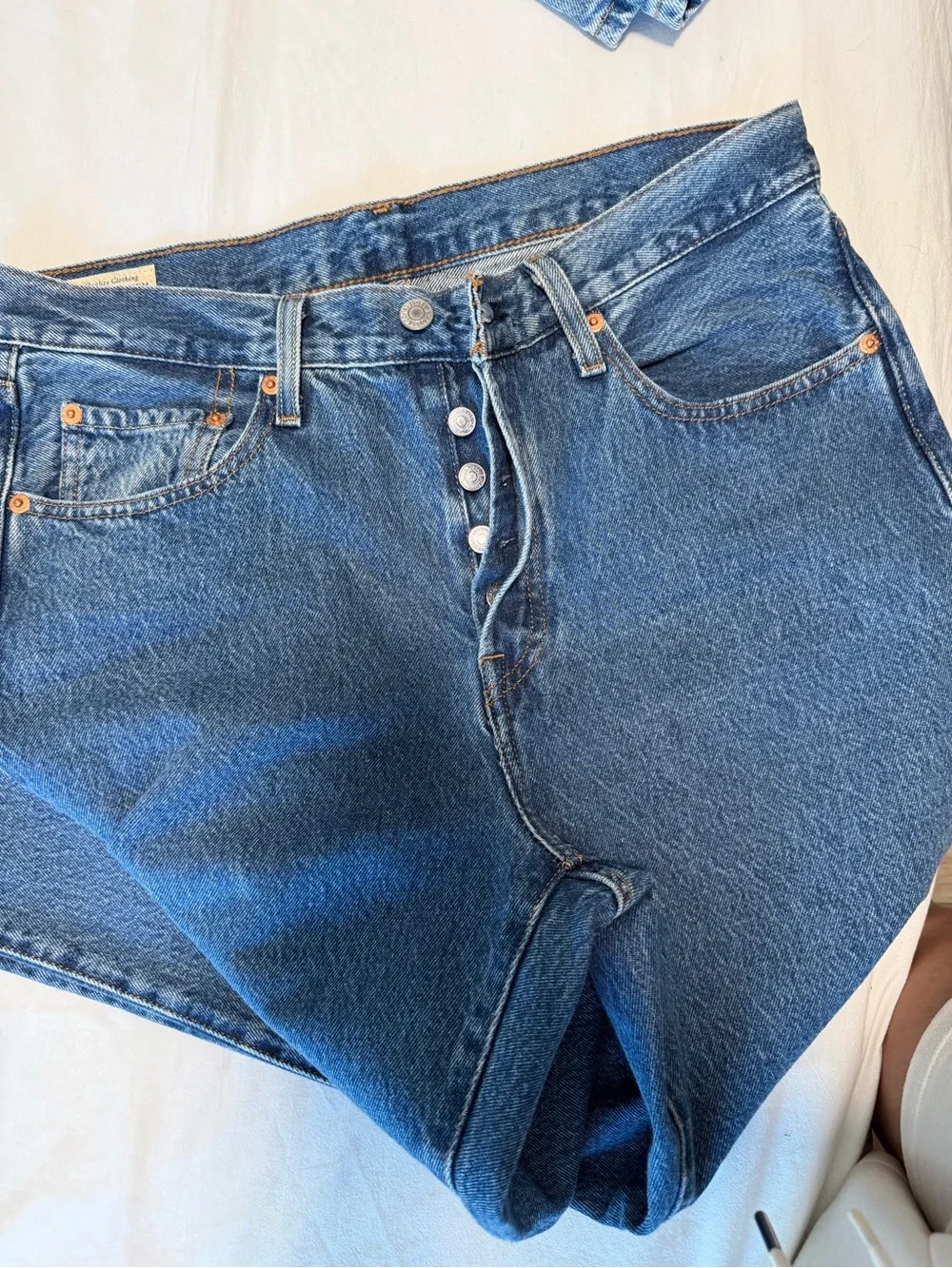 Levi's 501 Women's Straight Leg Jeans in Classic Blue Denim - Picture 3 of 4